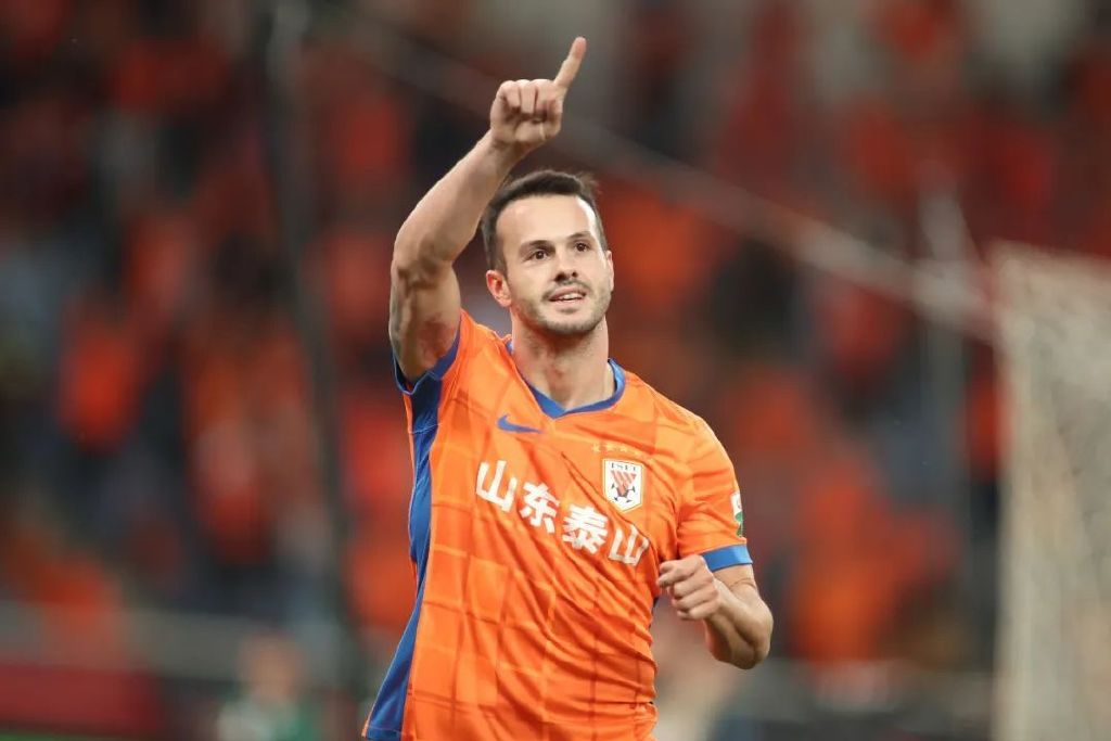 山东泰山止跌后更应该审视未来 崔康熙暂不下课